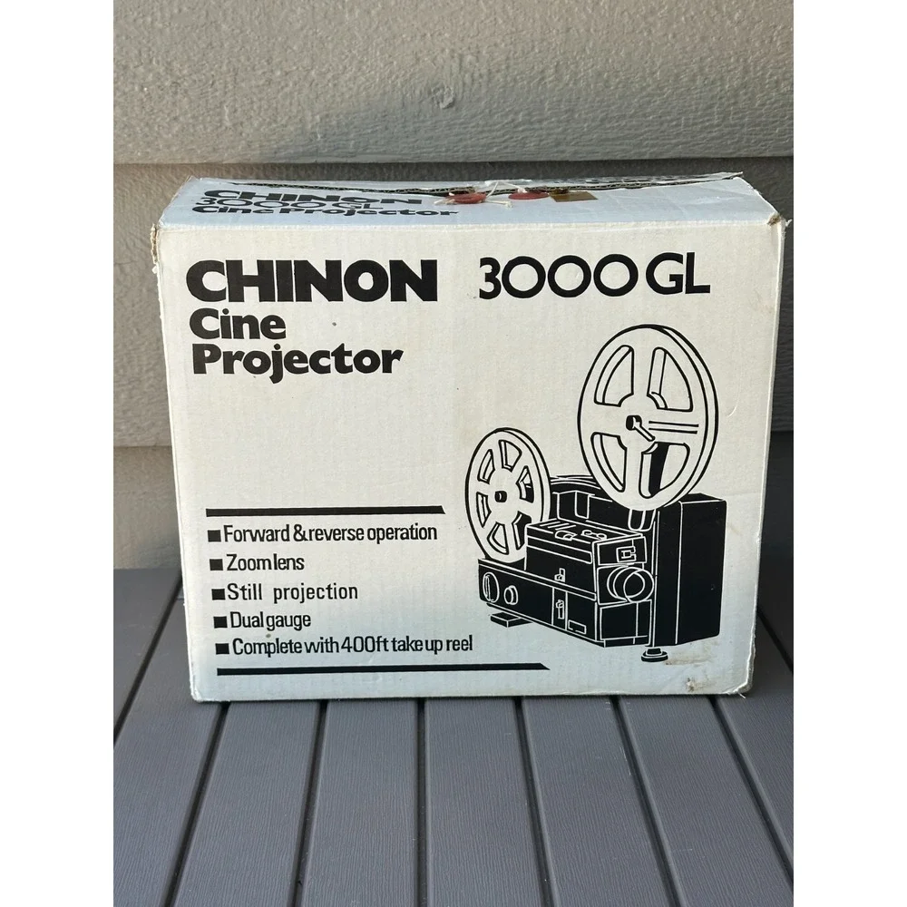 Vintage Chinon Cine Projector 3000 GL In Original Box Excellent Condition